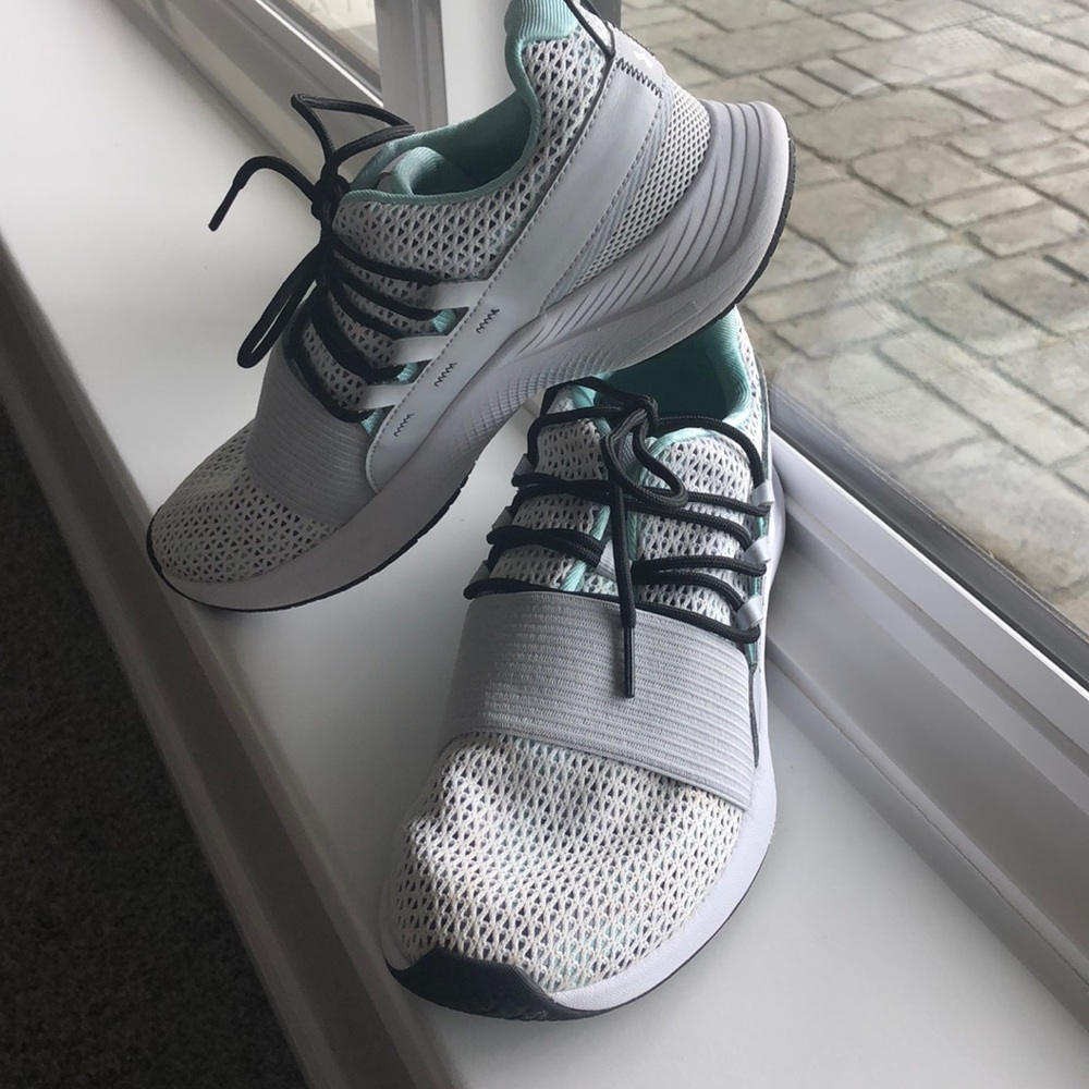 Under Armour Tennis Shoes